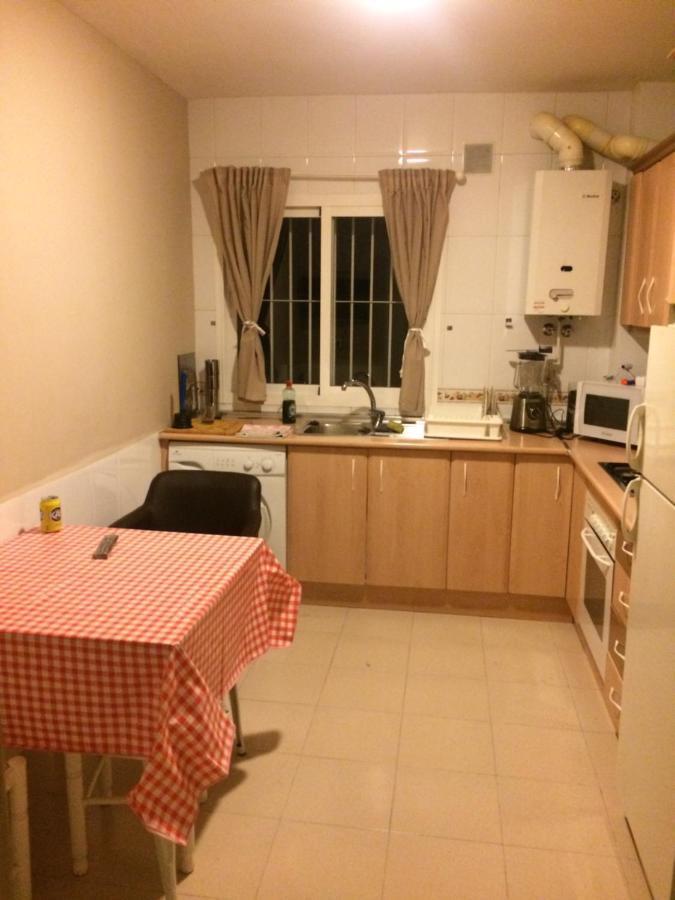 Apartament Malaga Habitacion En Apartamento Carlos Haya Zewnętrze zdjęcie